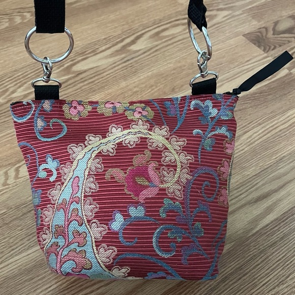 CraftiBarb burgundy pink zipper Tapestry shoulder bag - Picture 2 of 10